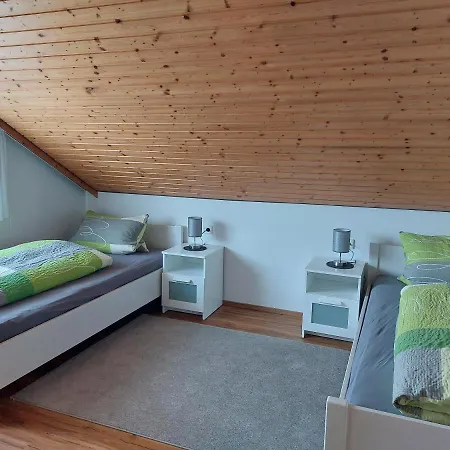 Moderne - Neu Renoviert - Ruhige Lage Waldachtal