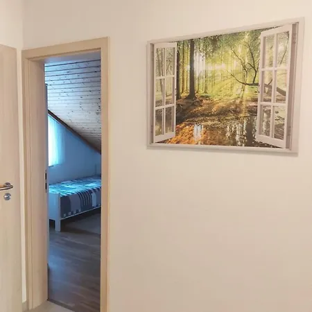 Moderne - Neu Renoviert - Ruhige Lage *