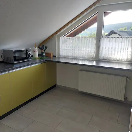 Moderne - Neu Renoviert - Ruhige Lage
