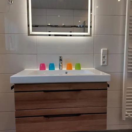 Moderne - Neu Renoviert - Ruhige Lage Waldachtal