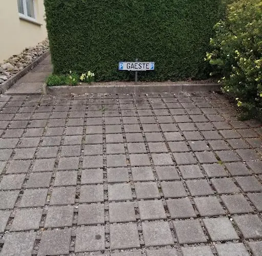 Moderne - Neu Renoviert - Ruhige Lage Apartman Waldachtal