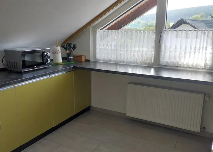 Moderne - Neu Renoviert - Ruhige Lage