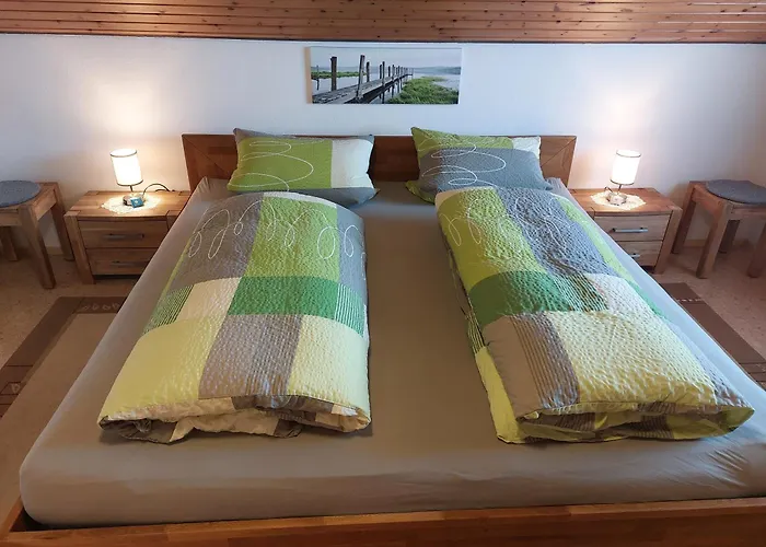 Moderne - Neu Renoviert - Ruhige Lage Apartman Waldachtal