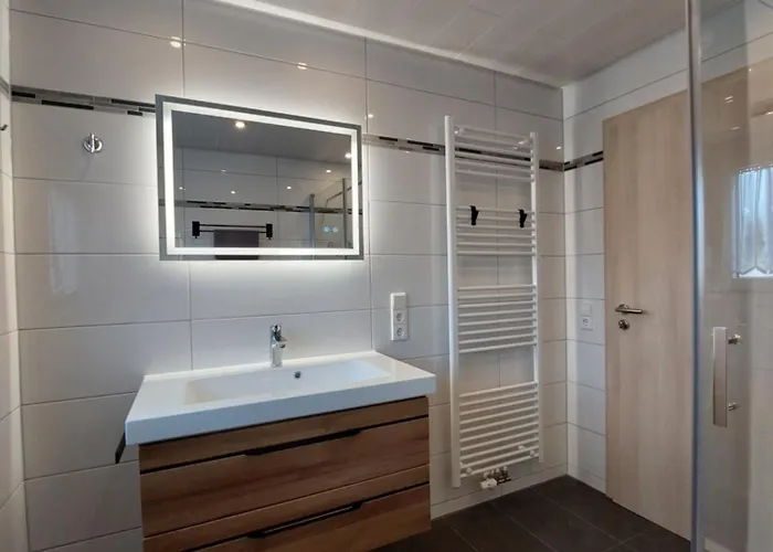 Apartman Moderne - Neu Renoviert - Ruhige Lage *